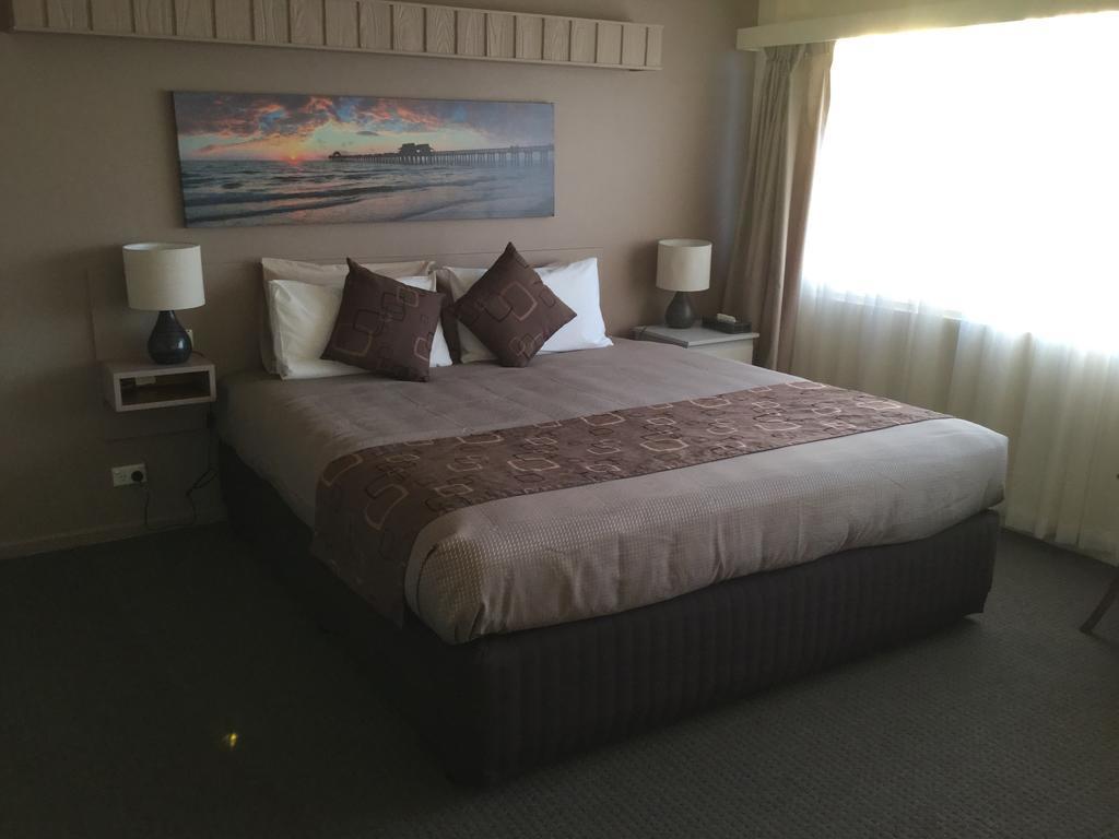 Beach Motor Inn Frankston Room photo